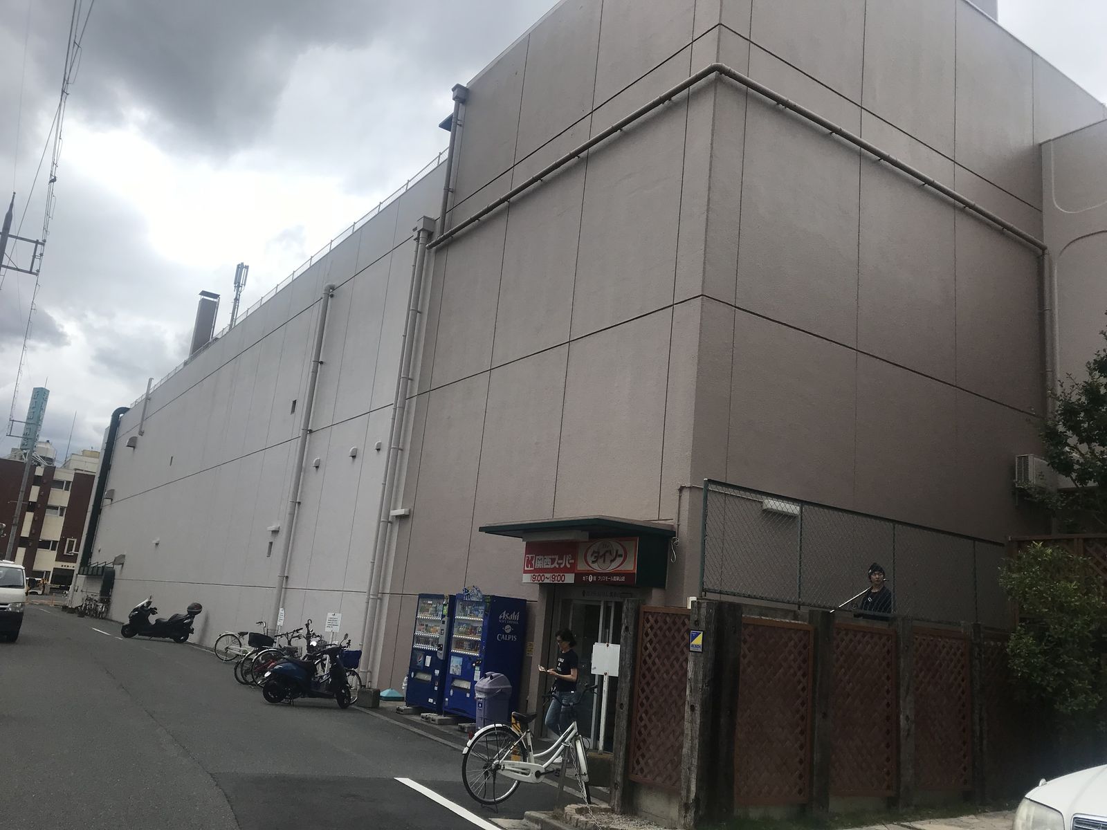 消える長崎屋ビル ジンジャモール瓢箪山 消える長崎屋ビル ジンジャモール瓢箪山