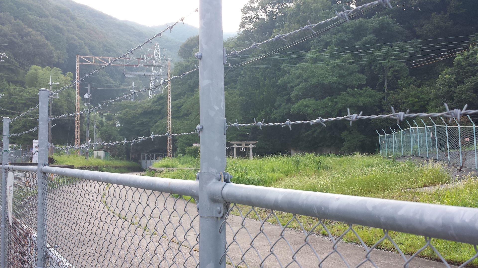 うわさの生駒トンネルが見えた ジンジャモール瓢箪山 うわさの生駒トンネルが見えた ジンジャモール瓢箪山