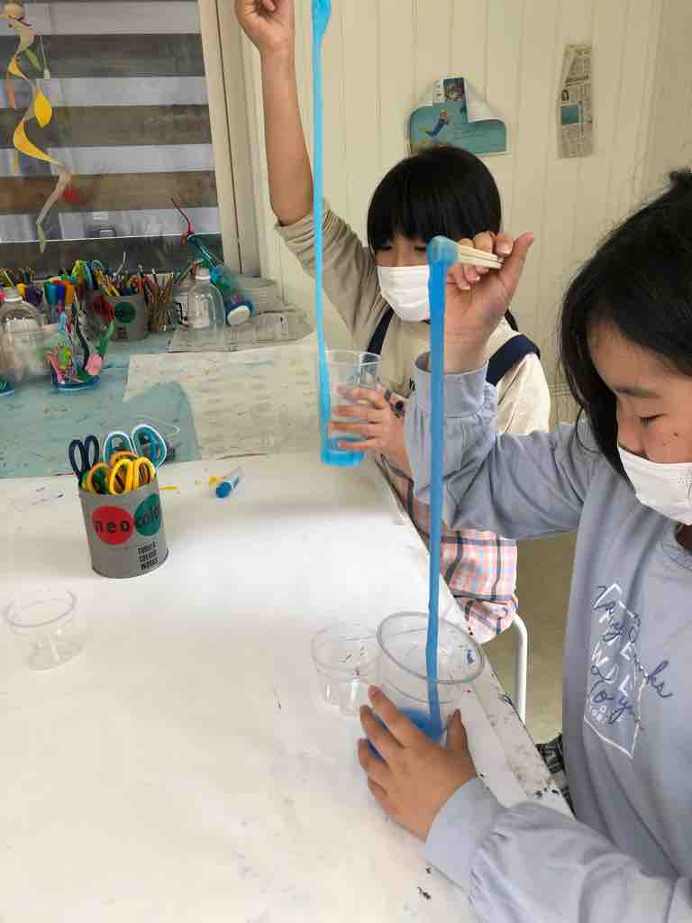海の絵 海の工作 スライム作り 土曜日3年生クラス 子どもあとりえプランタン 海の絵 海の工作 スライム作り 土曜日3年生クラス 子どもあとりえプランタン
