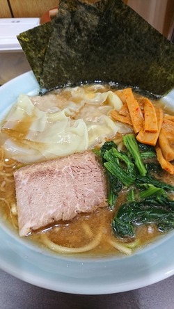 若殿 醤油ラーメン