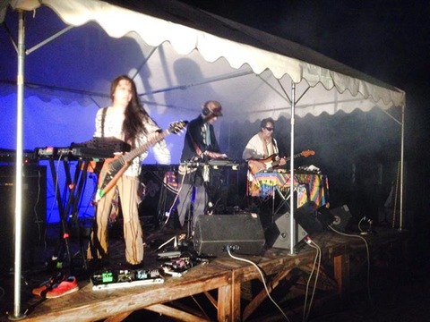 11144070_10207702460581782_597532902091718366_n