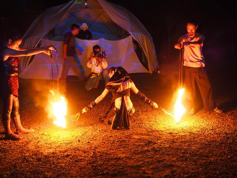 11855750_880956648660370_9198702450924489402_n