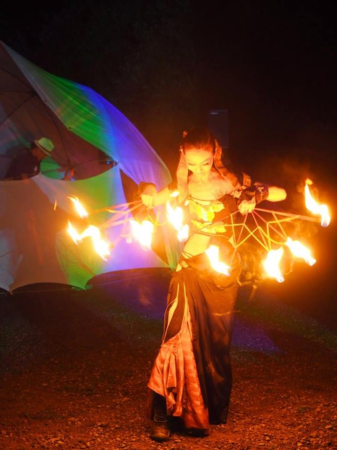 11863257_880956708660364_5406074611190515177_n