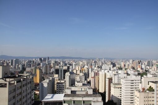 ブラジルでの新型コロナ感染者数「40万人超」…感染拡大が止まらない