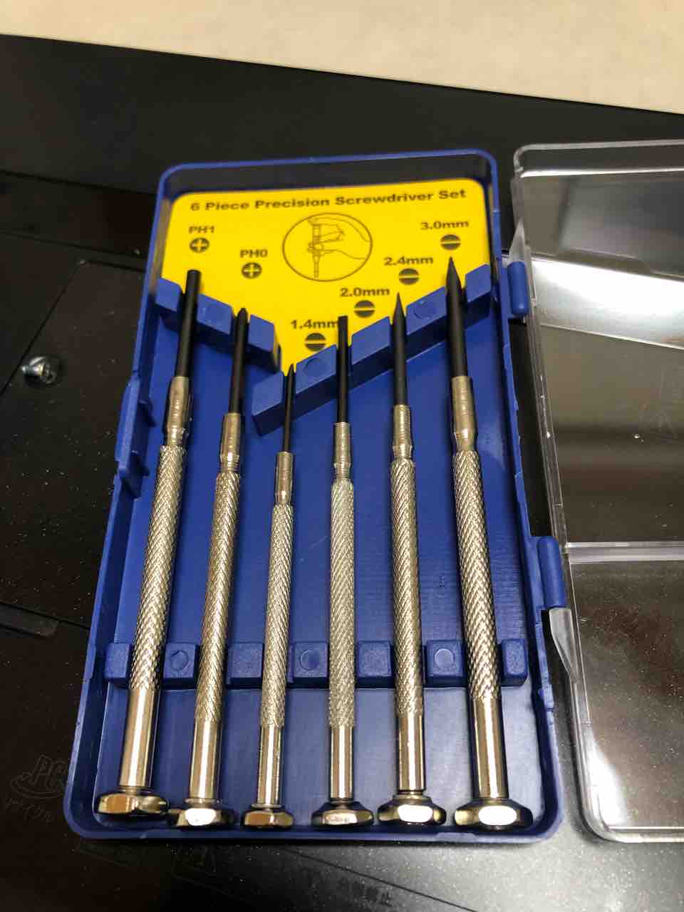 100円ローソンで精密ドライバーを買ったら 日々新 又日新