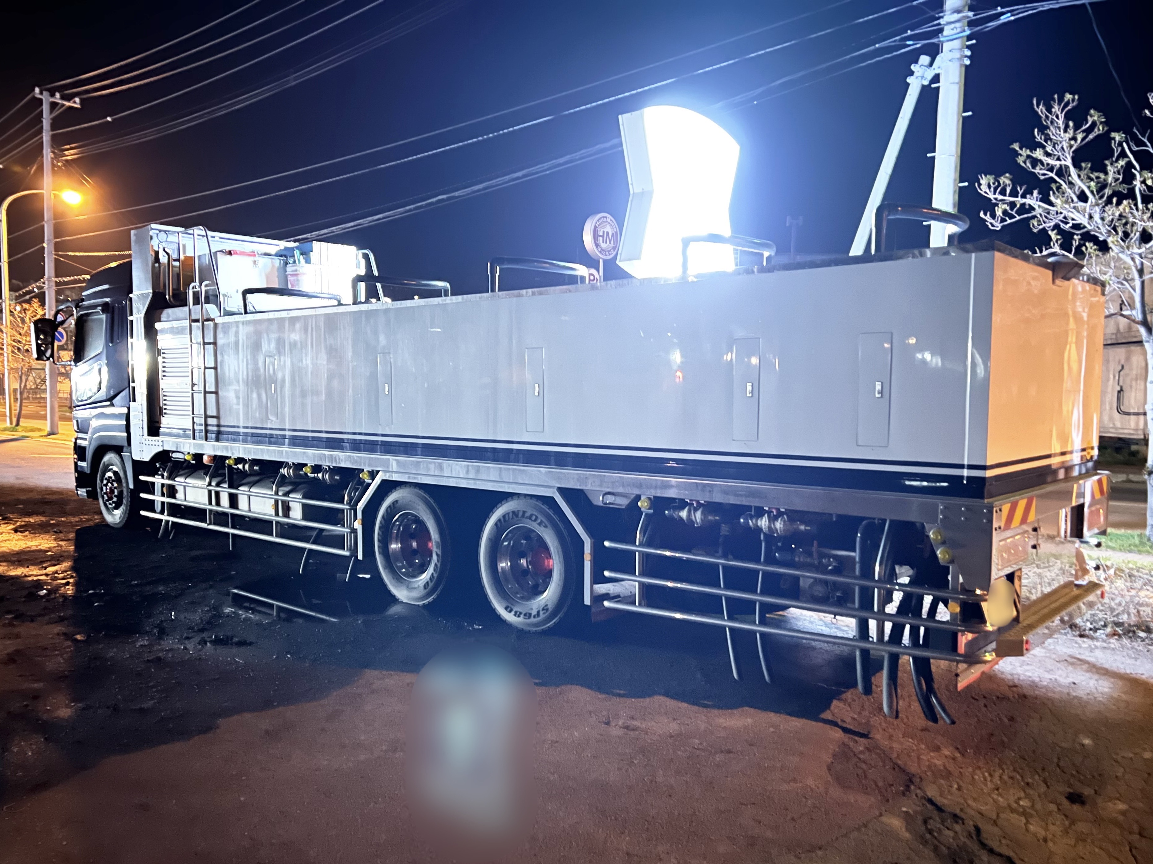 泥除け ウエイト レトロ デコトラ マニ割 トラック野朗 鮮魚車