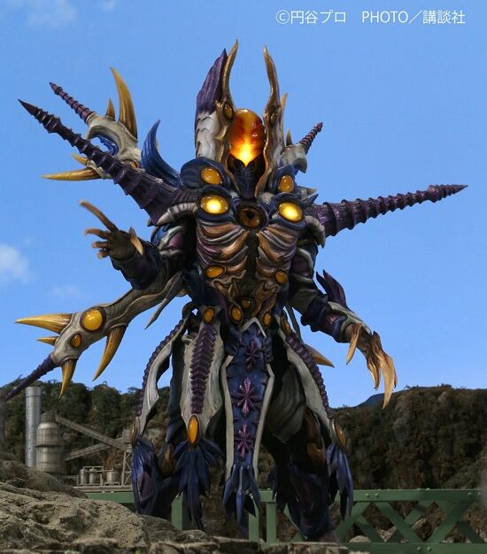 虚空怪獣 グリーザ第三形態 : ヒーロー &怪獣&怪人