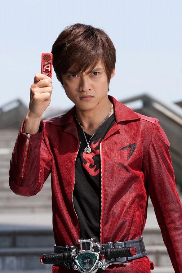 仮面ライダーアクセル　照井竜　革　ジャケット　パンツ　ベルト　セット　赤 仮面ライダーアクセル照井竜革ジャケットパンツベルトセット赤