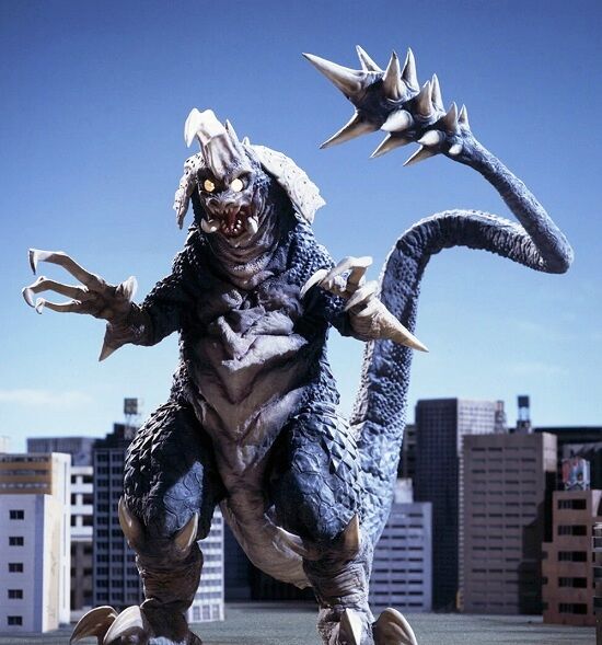 宇宙凶険怪獣 ケルビム : ヒーロー &怪獣&怪人