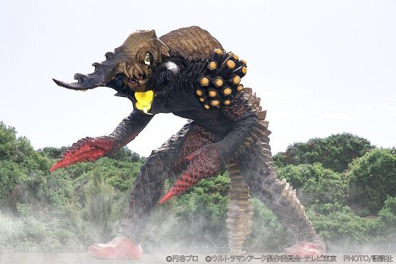 宇宙獣 モノゲロス : ヒーロー &怪獣&怪人