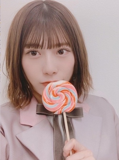 東村芽依日向坂46