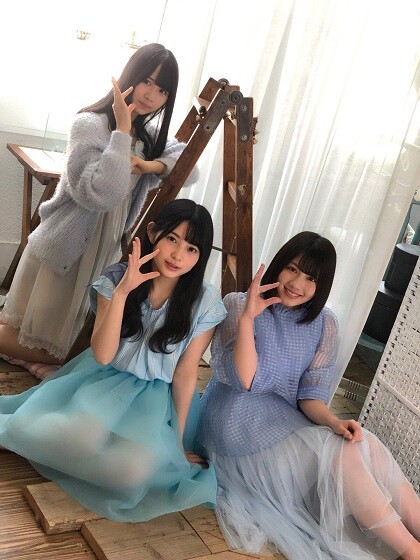 柿崎芽実with渡邉美穂&上村ひなの