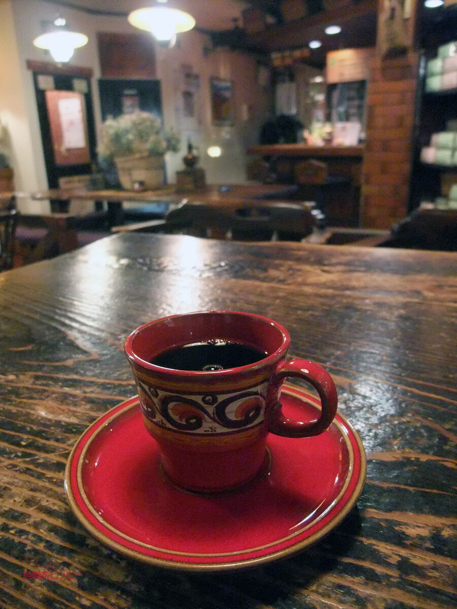 昭和喫茶で飲む絶品のコーヒー、8店。 : 純喫茶ヒッピー ～1980