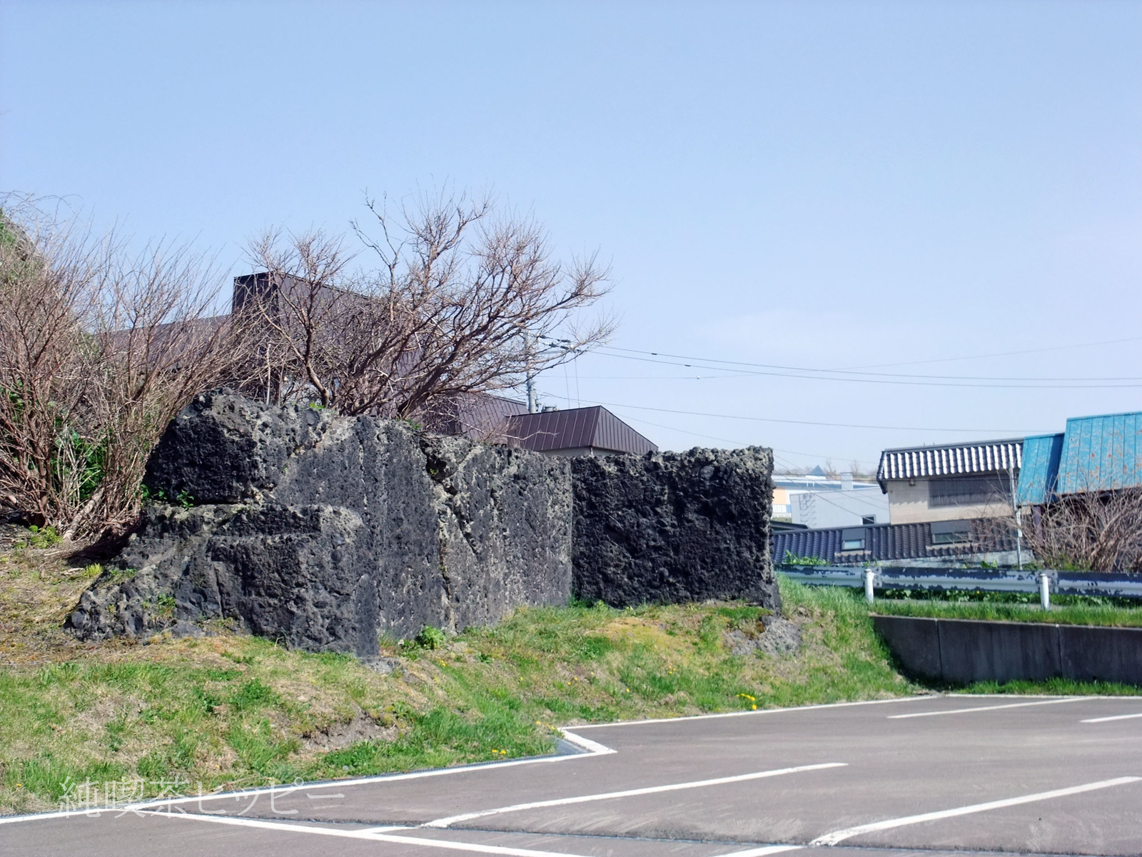 鰊御殿とまり旧川村家番屋ちかく