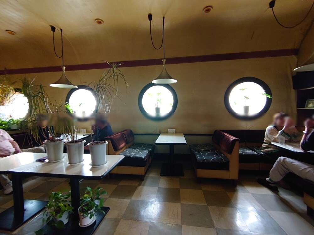 HB027NrsMA1q4Hn1750774135_1750774164