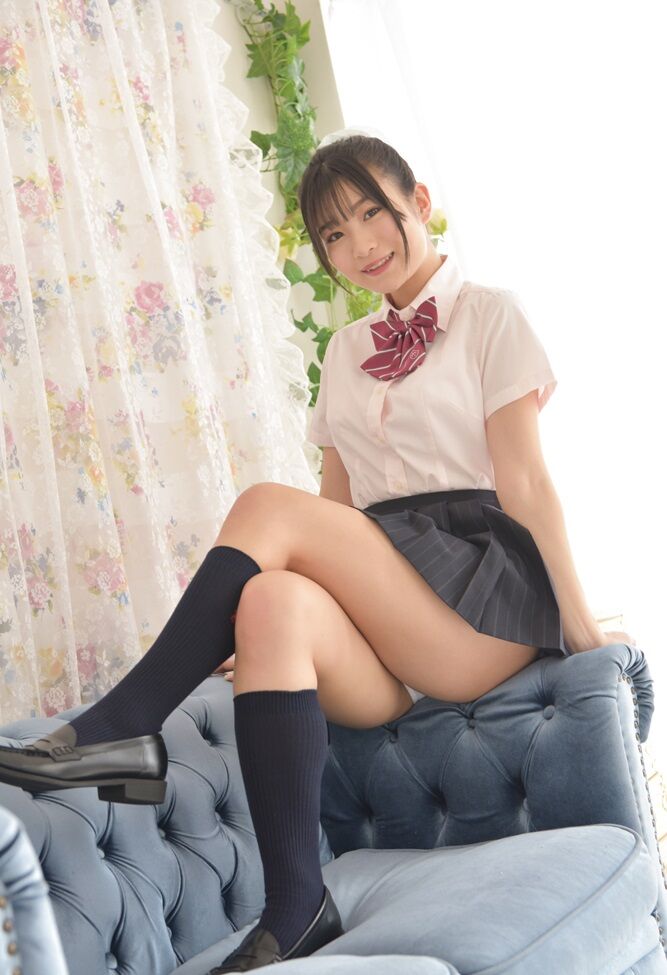 パンチラｊｋ 足組み パンチラjk