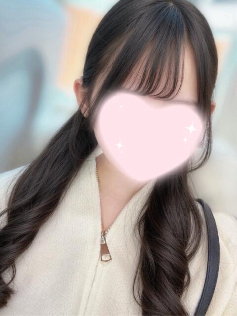 girl_6a1e620d1cb1d5.61260665_480x640