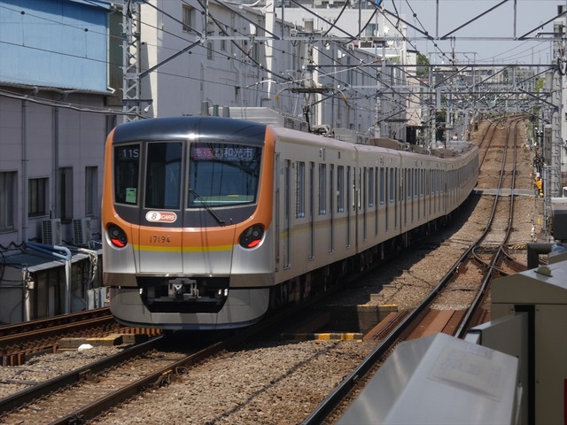 P2000301_R