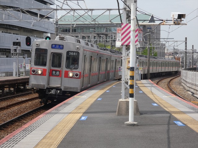 P1940270_R