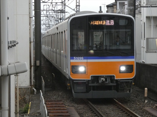 P1910286_R