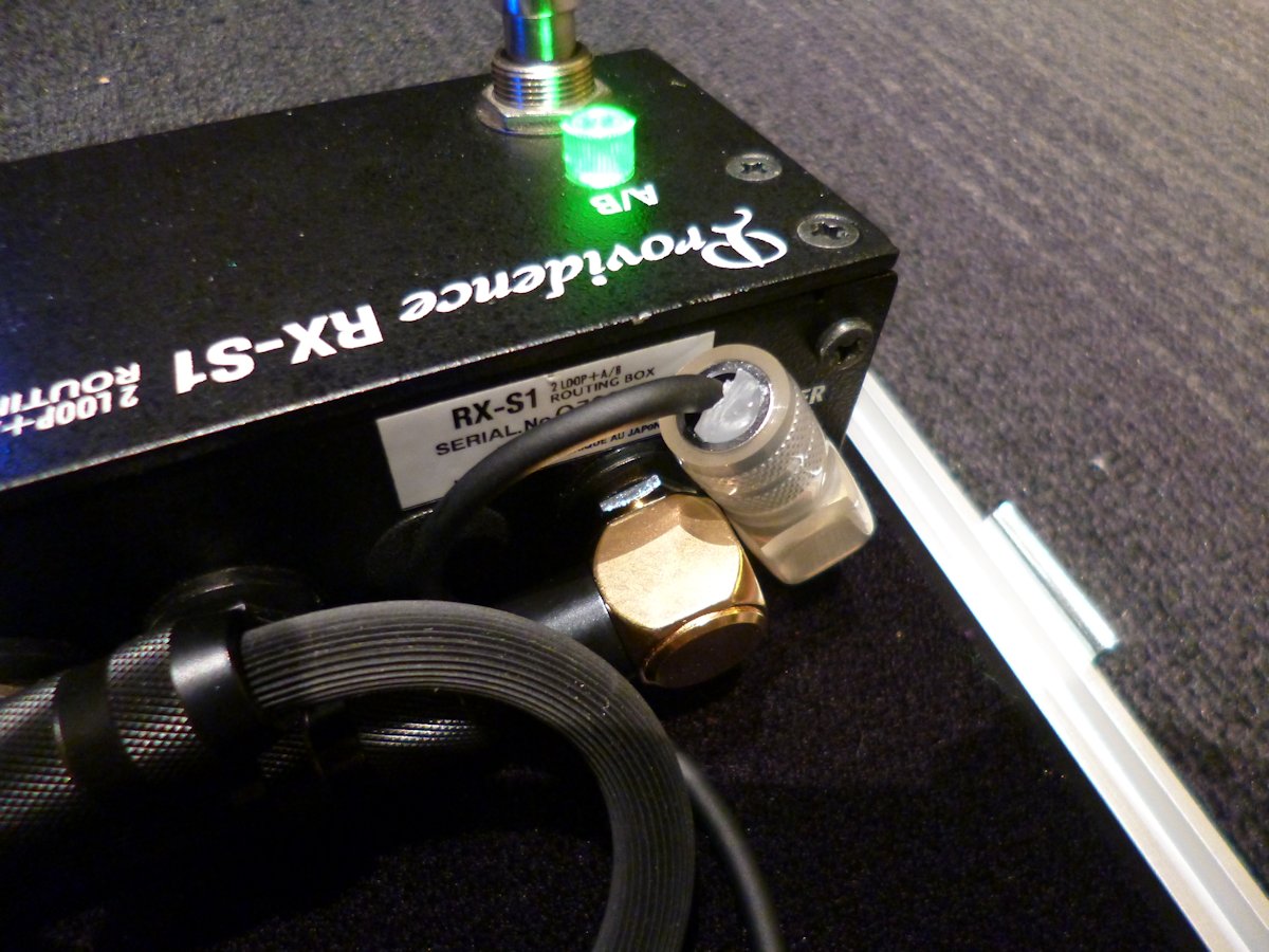 エフェクターボード（PIGGY MDE-103 パワーサプライ付） PIGGY MDE-103 POWER SUPPLY BOARD SOUND PLAYER/パワーサプライ