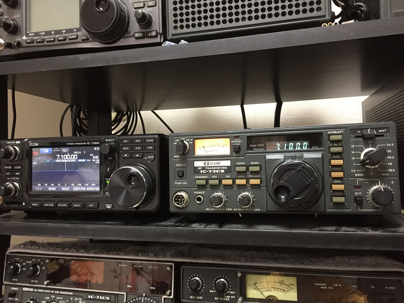 ICOM IC-7300 おまけ付き