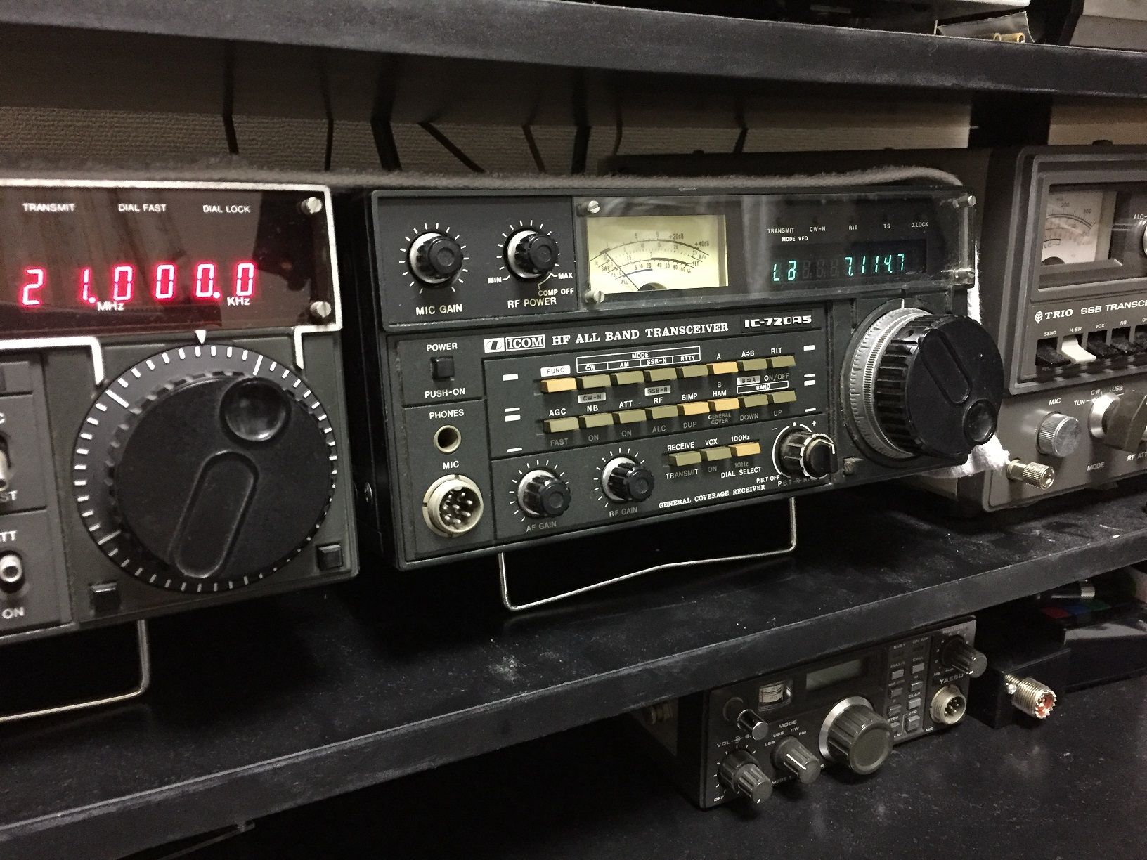 IC-720ASが加わりました : JN4JGKのアルパカ日記