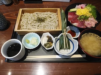 越州 えっしゅう 新橋店 ランチ 鉄火丼と蕎麦御膳