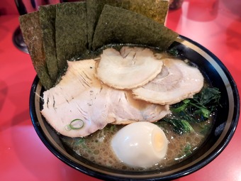 横濱家系ラーメン 川島家 かわしまや