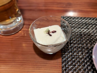 お通し クリーミー豆腐 神田 あられ屋 あられや