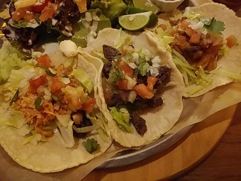 新橋ランチ ドンブランコ 新橋メキシコ料理 タコス ドンブラコ