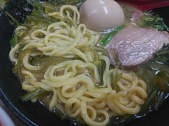 川崎 家系ラーメン川崎家 将棋 永瀬拓矢 茎わかめラーメン