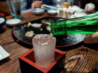 ���ܼ� ���������� ����� ����� ��¢����� ���ִ� ���֤���