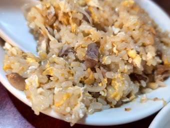 半炒飯 半チャーハン よくばりセット ビックラーメン 虎ノ門店