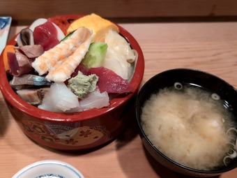 新橋 鮨処 たけだ ランチ チラシ寿司 大盛