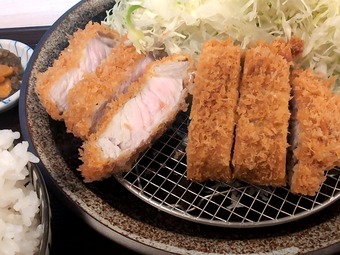 とんかつ定食 ロースカツ 新橋汐留 とんかつ かつ花ランチ かつはな