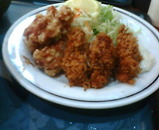 新橋 キッチンジロー ランチ 鶏唐揚げとカキフライ