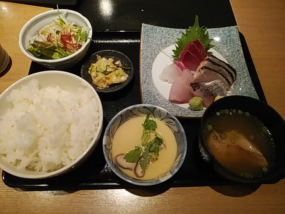 新橋 魚の飯(さかなのまんま)「刺身定食」良いです!990円 / 夜の部も