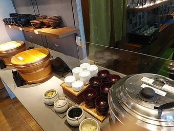 ご飯味噌汁 銀座ランチ 銀座朝食ラボ ランチバイキング