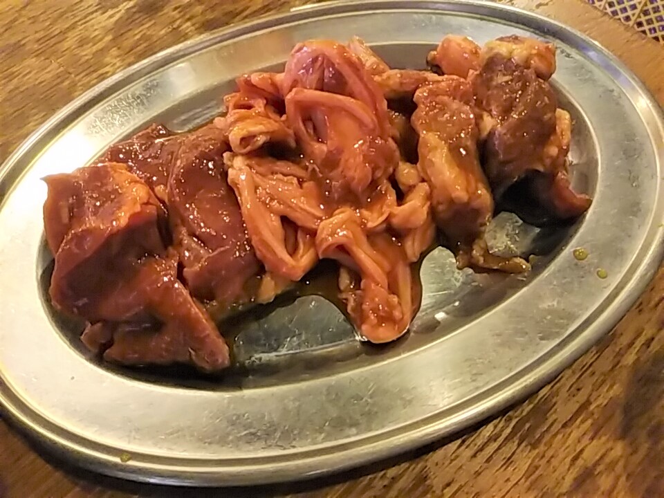 新橋 ホルモンの名店 鶴松 がランチを始めていたぞー 鮮度抜群 特盛ホルモンランチ 1000円 ご飯大盛り可 汐留 新橋 銀座 B級 ランチ グルメ