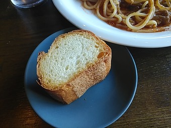 新橋ランチ 新橋駅前ビル パスタ minamo ミナモ ランチ バケット