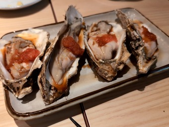 殻付き牡蠣2サービス 99円 神田 かず家 かずや 居酒屋