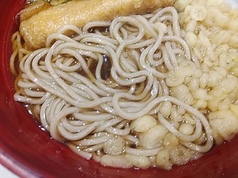 新宿駅構内 立ち食いそば 箱根そば本陣 朝食 朝そば