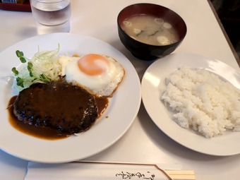 �ϥ�С����꿩 �쥹�ȥ������ ��¥��� ���Ϸ���ο���