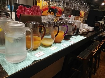 ���� �ꥶ��� LIZARRAN ���� �������� �Х����� �ɥ��