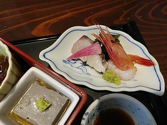 越州 えっしゅう 新橋店 ランチ 彩り御膳 刺身