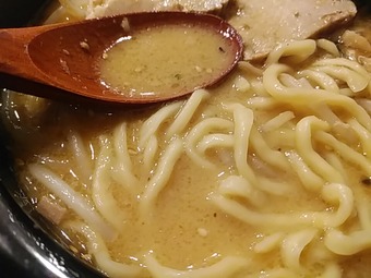銀座ランチ 銀座ラーメン 稲葉 味噌ラーメン 浅草開化桜 かいかろう