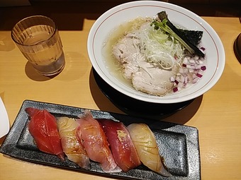 新橋ランチ しらはら 新橋駅前ビル ランチ ラーメン鮨五貫 虎武