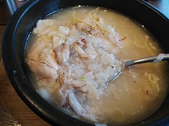 新橋ハヌリランチ 新橋韓国料理 半サムゲタン定食 食べ放題ランチ