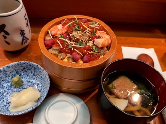 築地玉寿司本店 ランチ ばらちらし バラチラシ